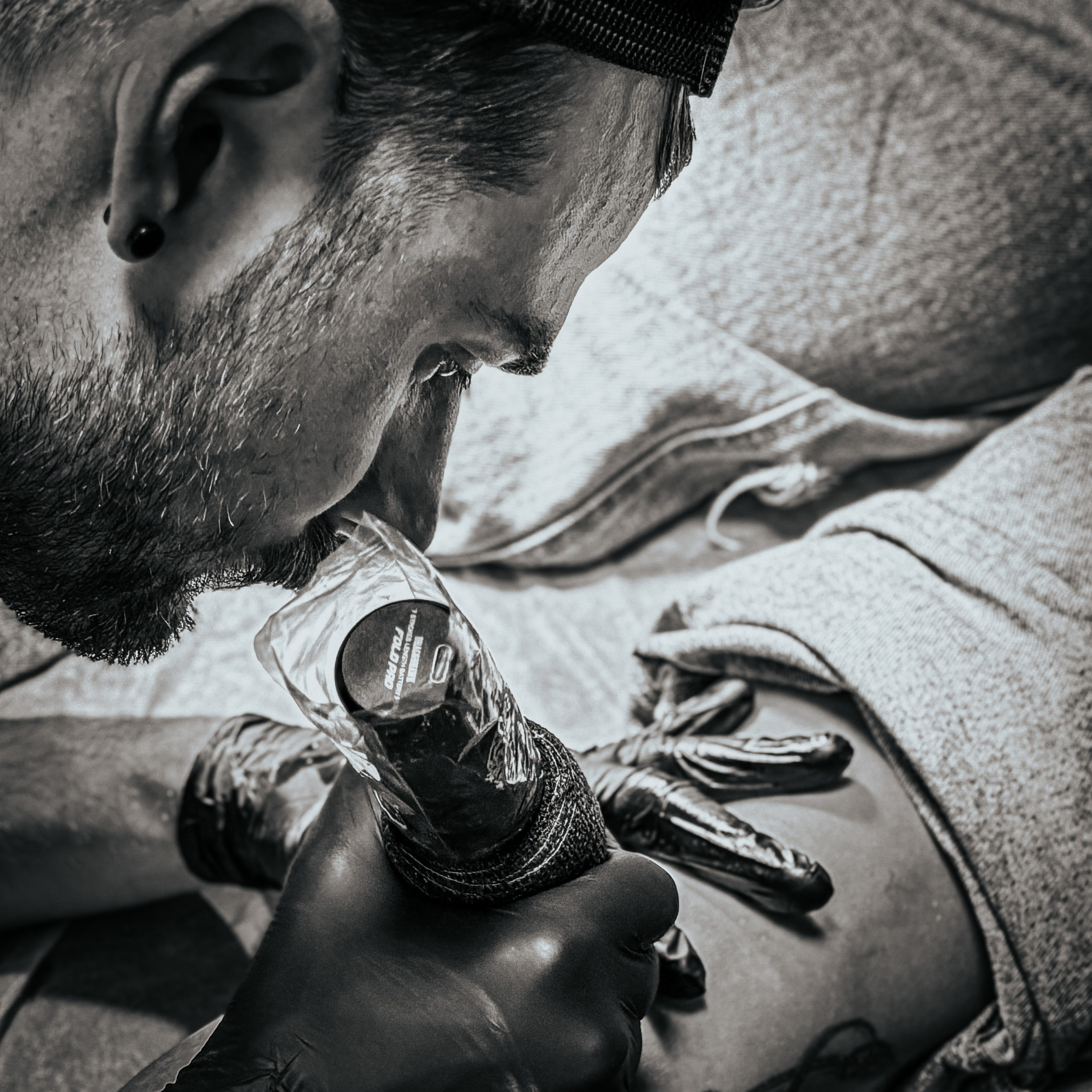 Un tatouage pour deux au Touquet
