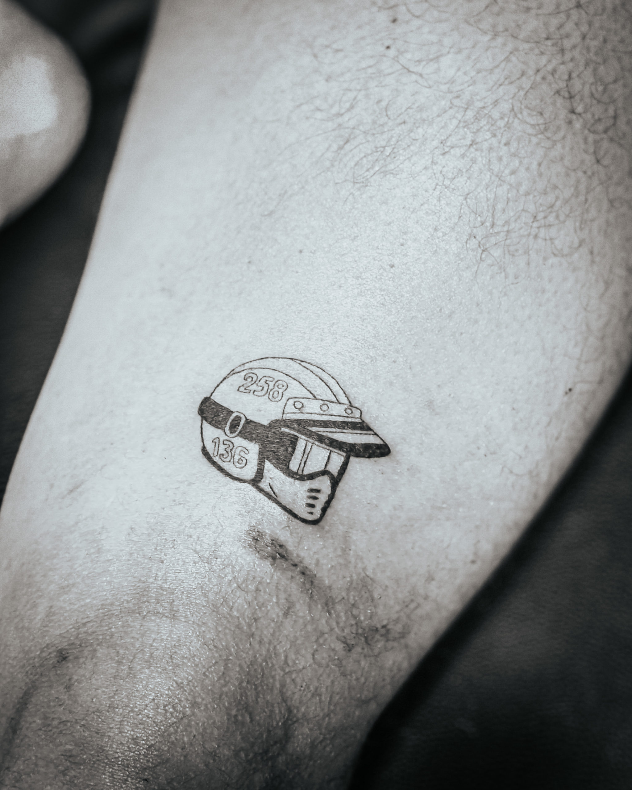 Tatouage spécial enduro au Touquet