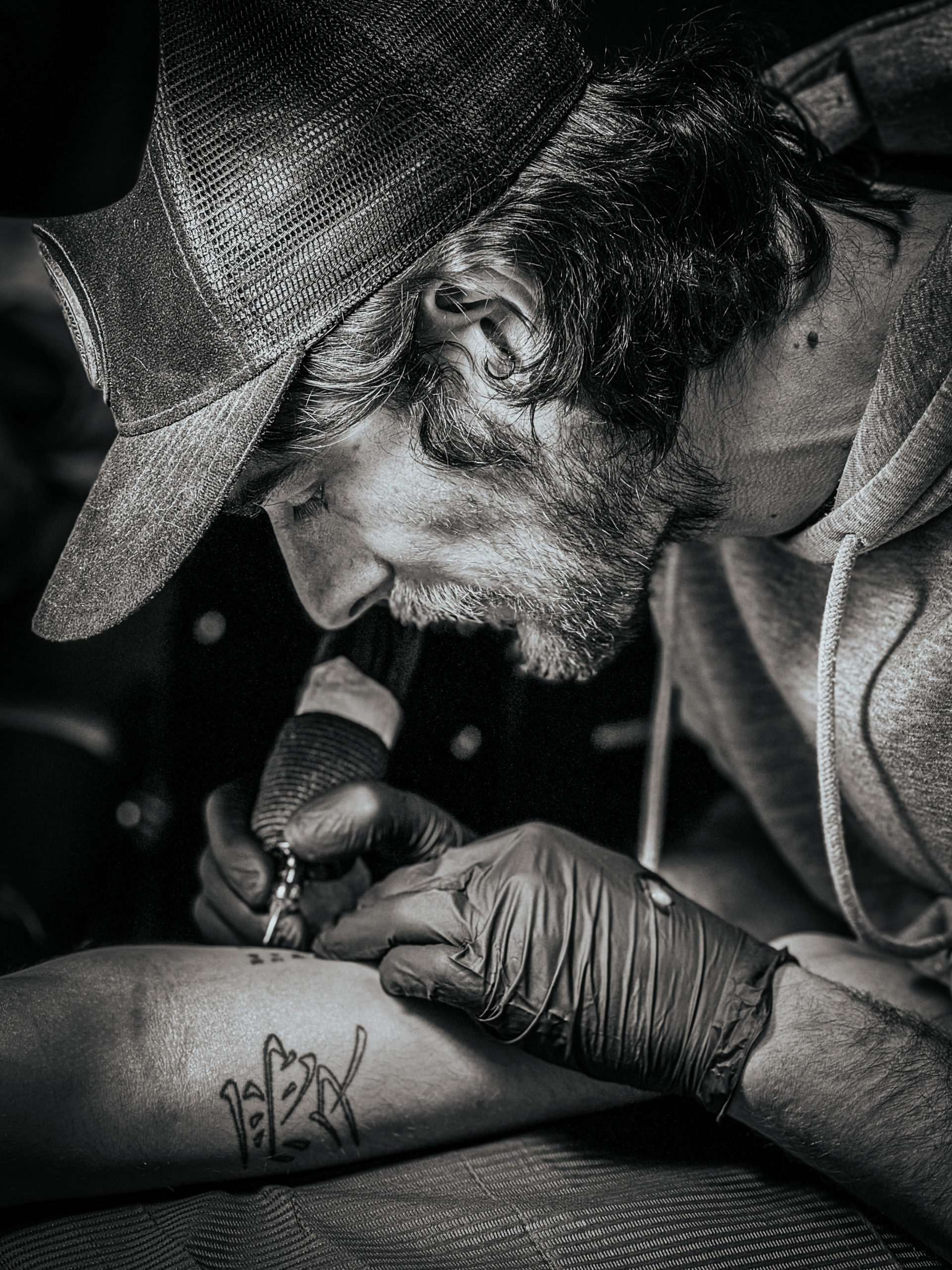 Tatoueur au Touquet pour vos projets personnels et uniques ! Salon de Tatouage au Touquet, en plein centre ville pour vos projets