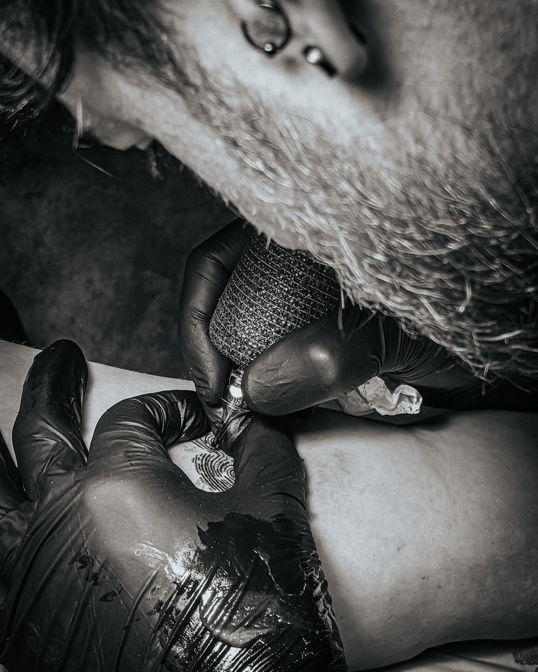 Tatouage empreintes en cœur au Touquet